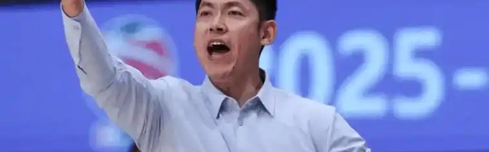 开云下载-无缘季后赛，张庆鹏下课？现身回应，官宣决定，谁注意他的表态|北控男篮|男篮|宁波男篮|广州男篮|北控_新浪体育_新浪新闻